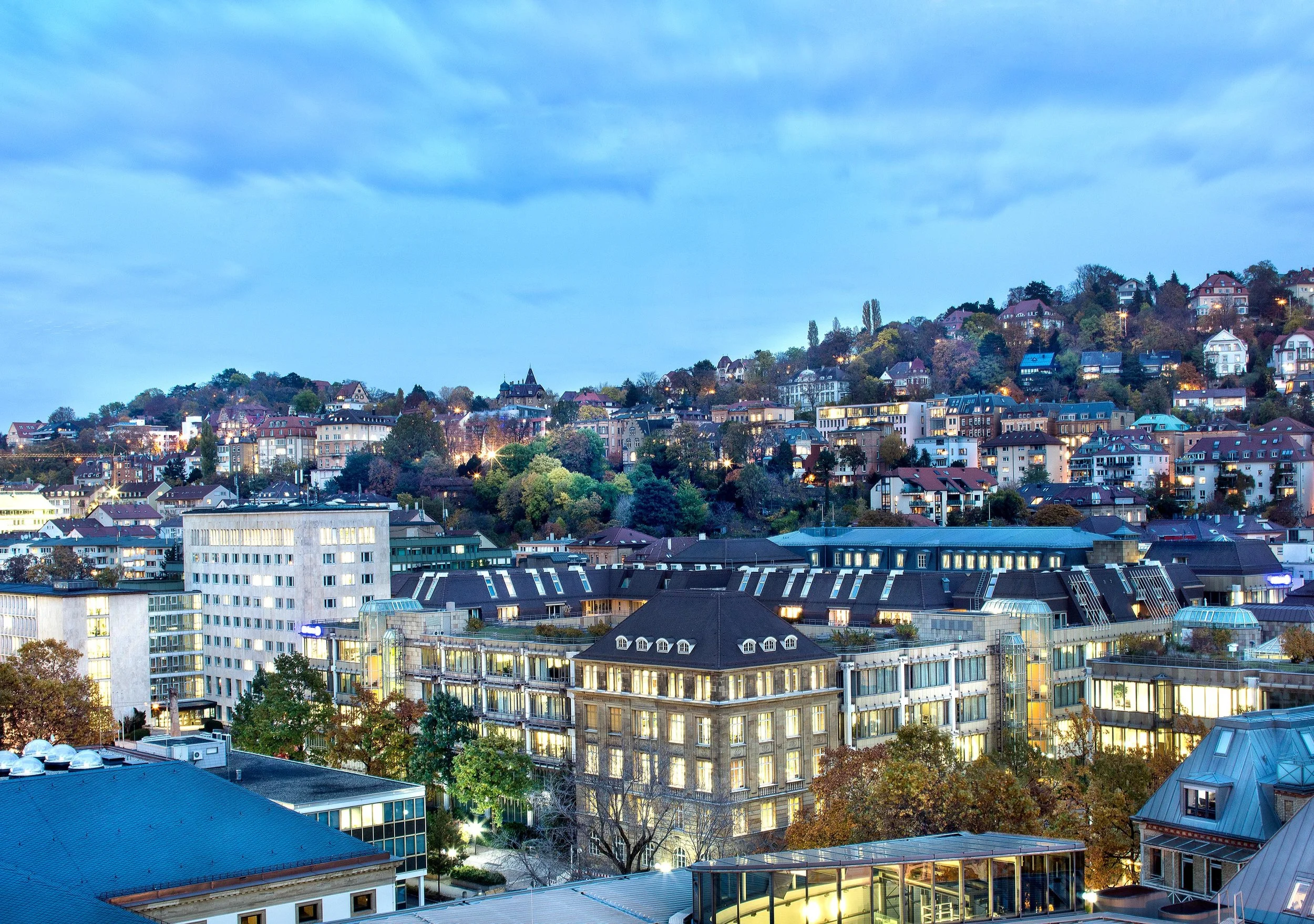 Stuttgart — Daniel Stauch — Daniel-Stauch-ZSC_057A0717-2_101x71_heller-to-print.jpg