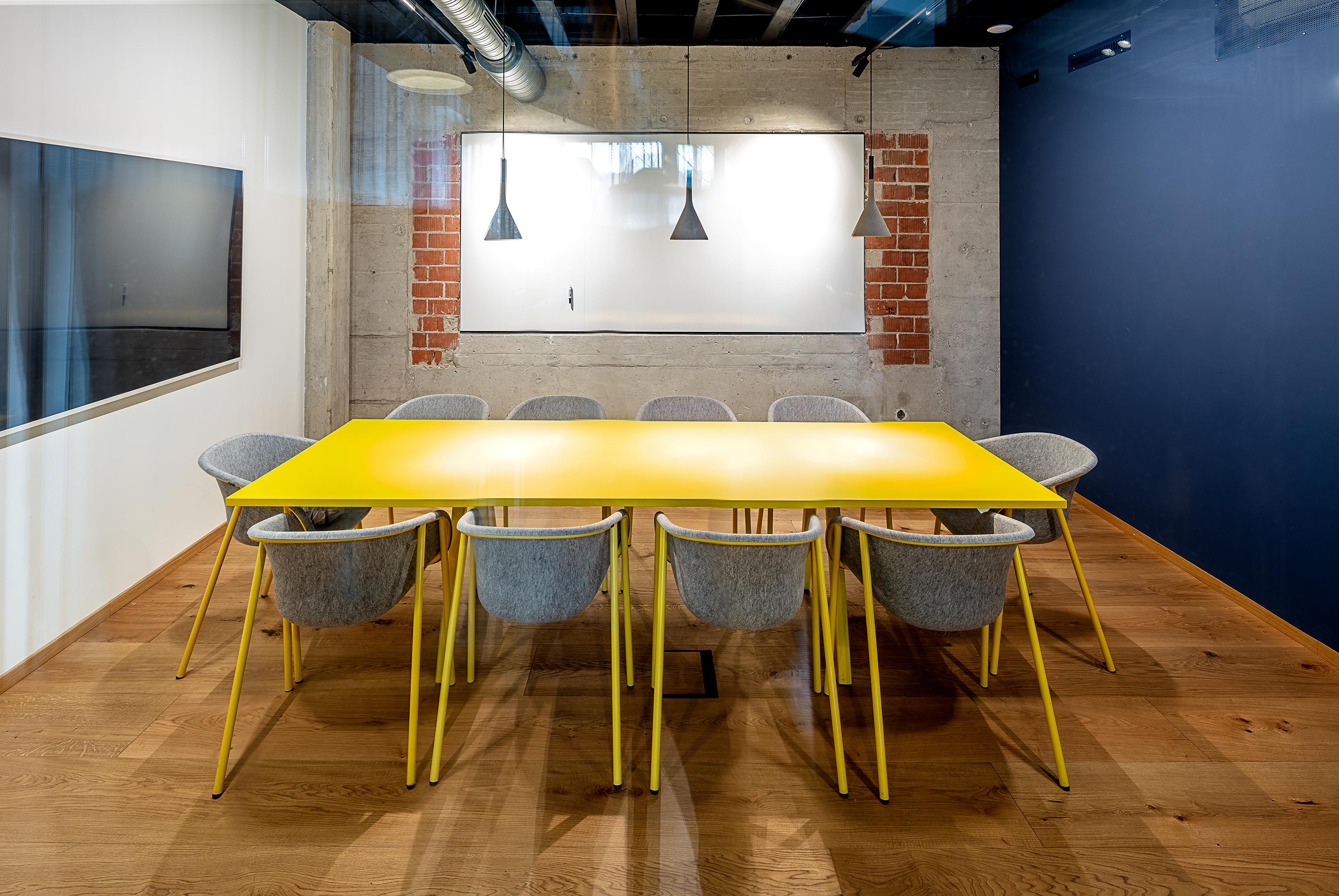 NOVAFON — Interior Photography by Daniel Stauch