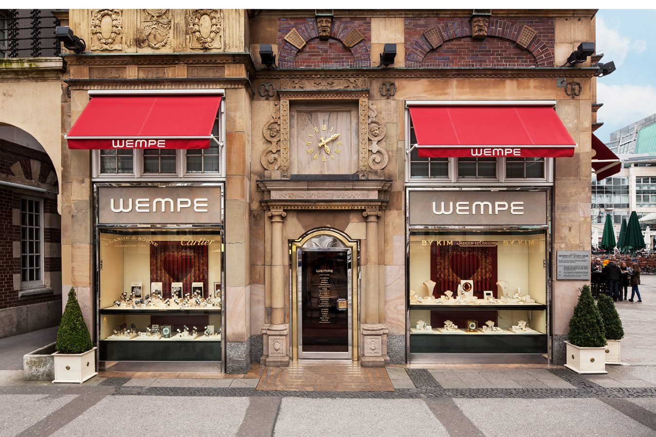 Wempe Dortmund — luxury retail photography by Daniel Stauch
