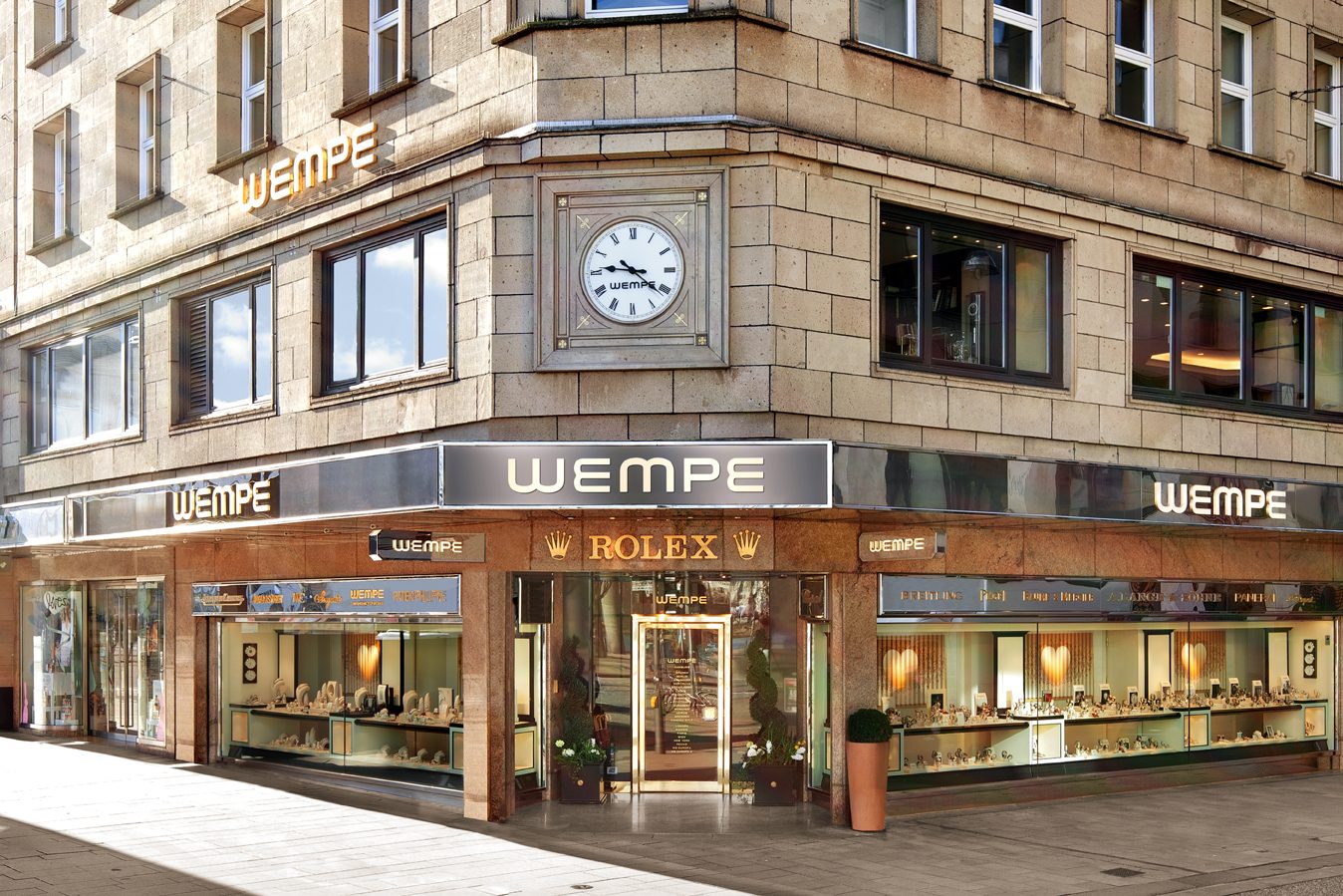 Wempe Hamburg Jungfernstieg — luxury retail photography by Daniel Stauch