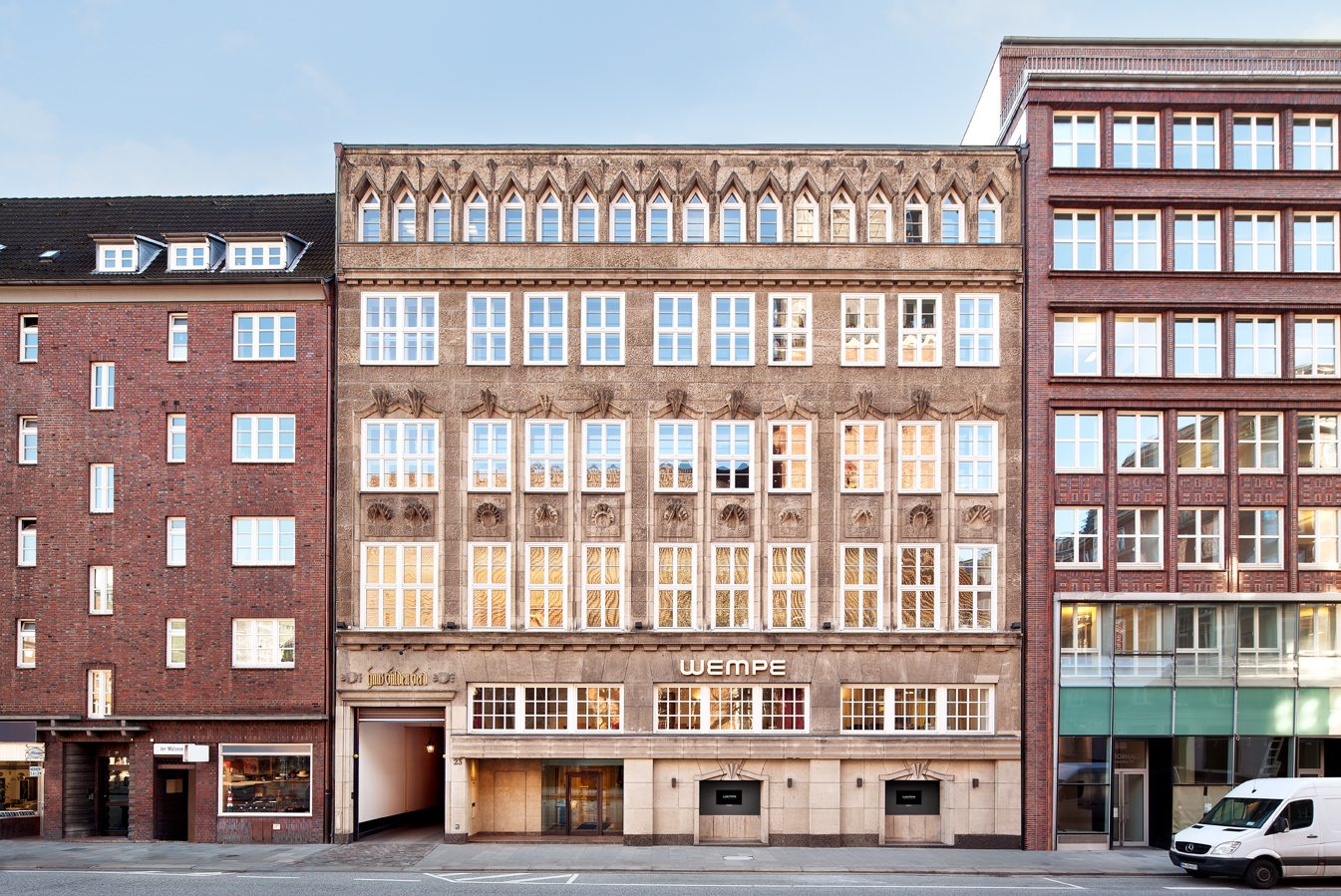 Wempe Hamburg Steinstraße — luxury retail photography by Daniel Stauch