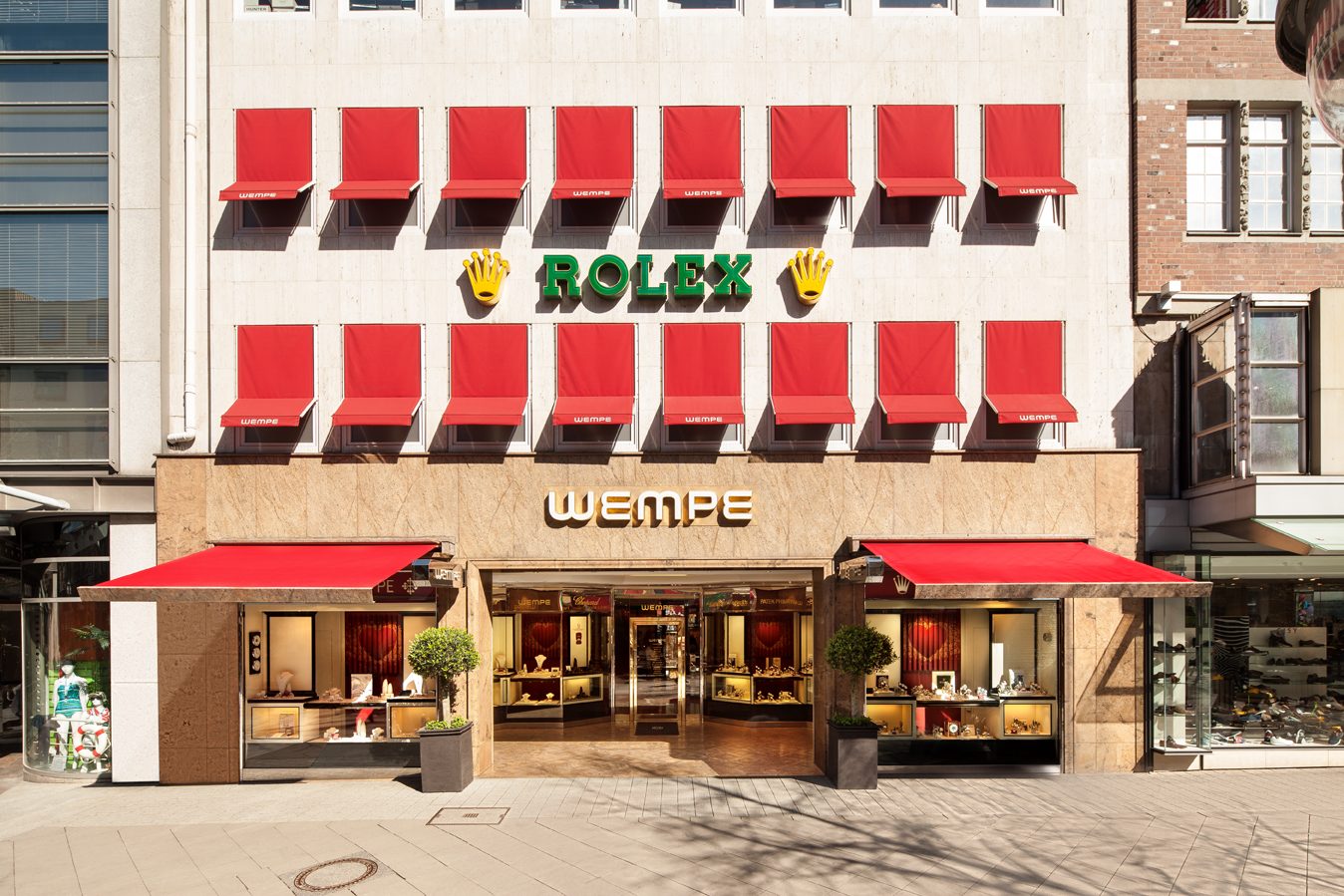 Wempe Hannover — luxury retail photography by Daniel Stauch